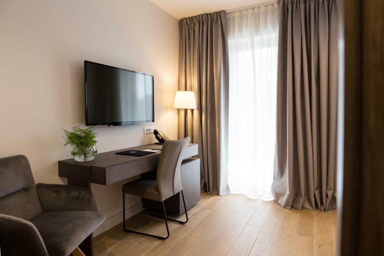 Hotel Florian&Godler คาร์โลวัตส์ ภายนอก รูปภาพ