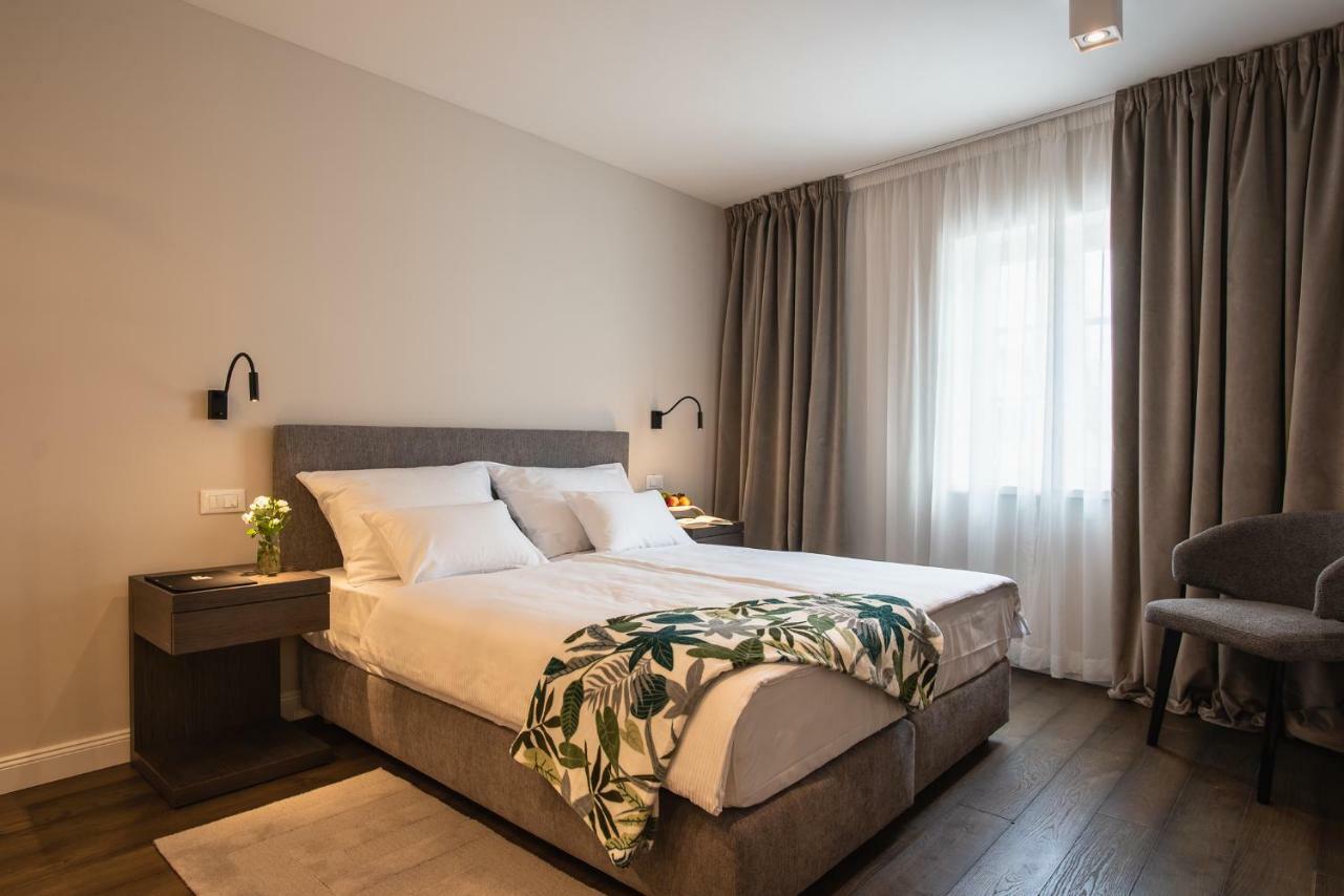 Hotel Florian&Godler คาร์โลวัตส์ ภายนอก รูปภาพ